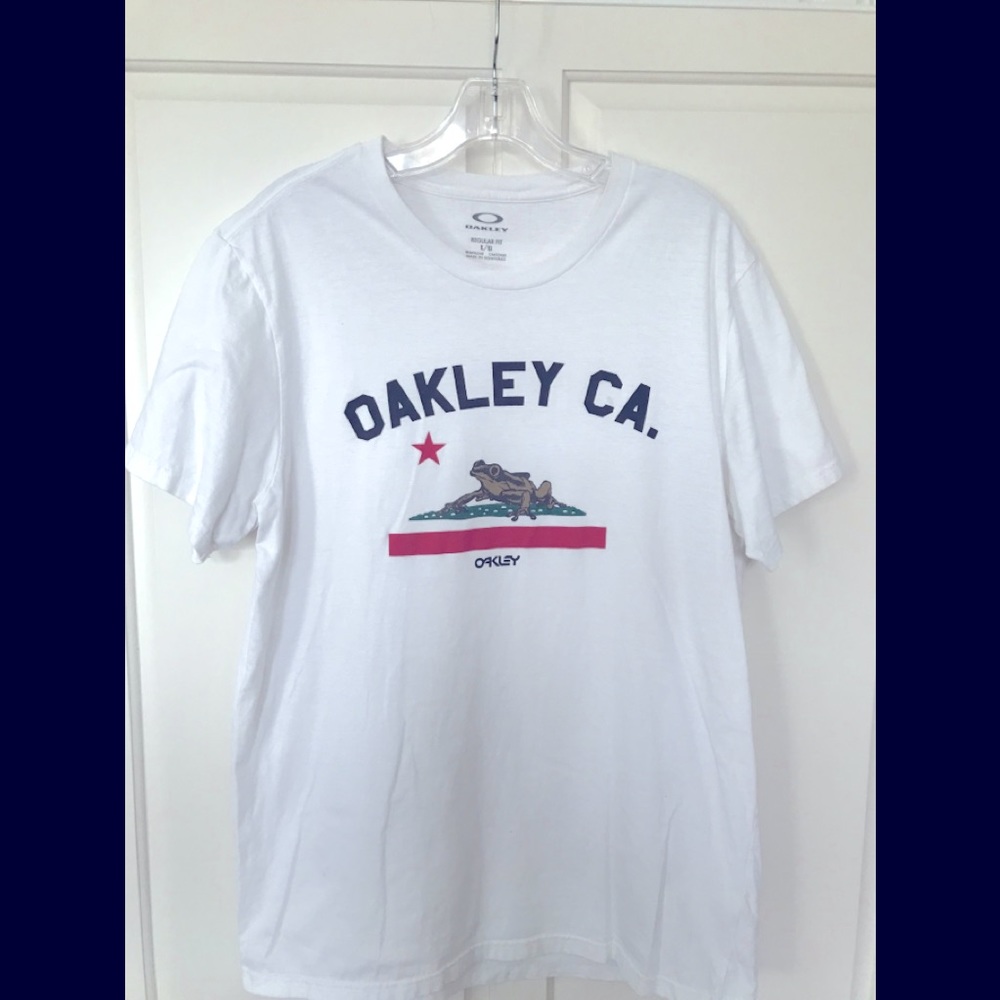 Oakley CA T-shirt